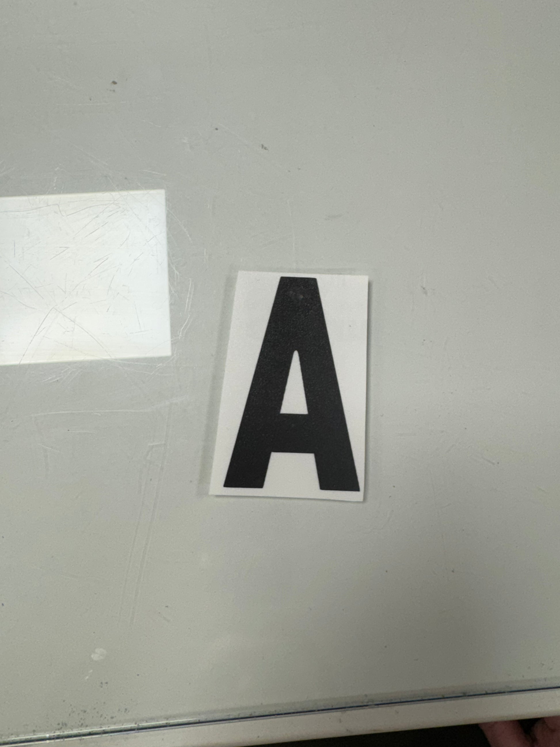 Anti-flash letters – Secure Plates LDN